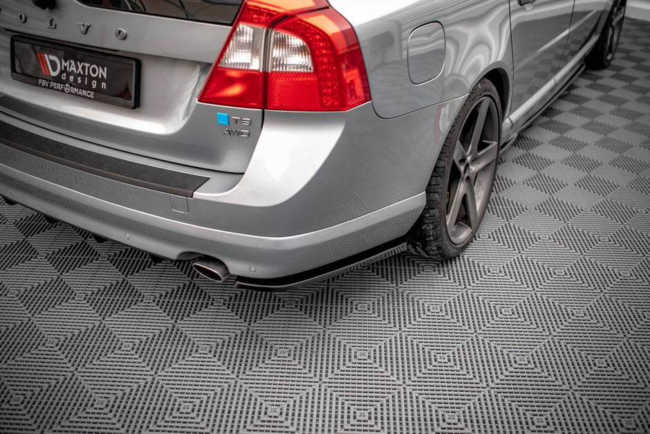 Bakre Sidosplitters för Volvo V70 Mk3