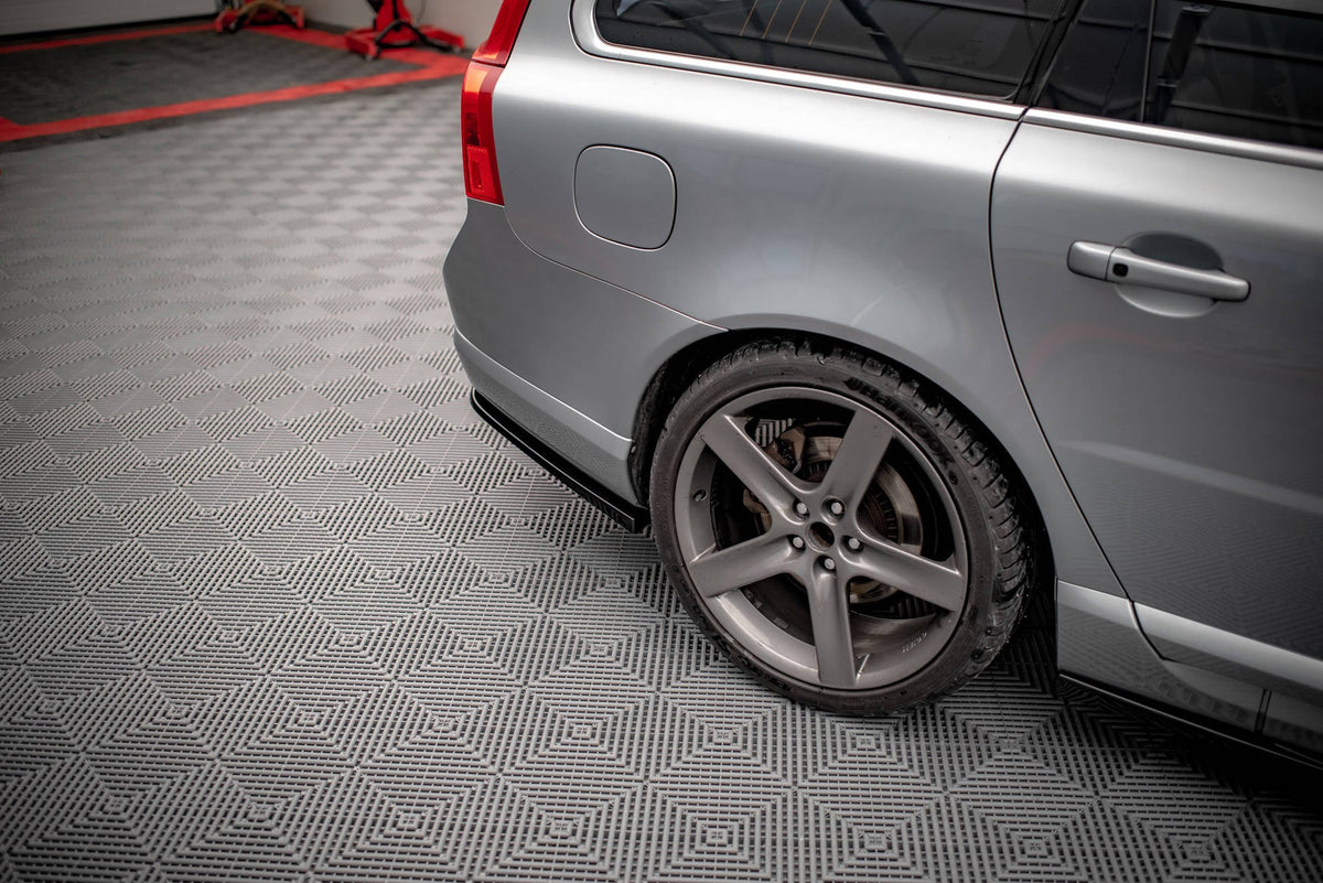 Bakre Sidosplitters för Volvo V70 Mk3