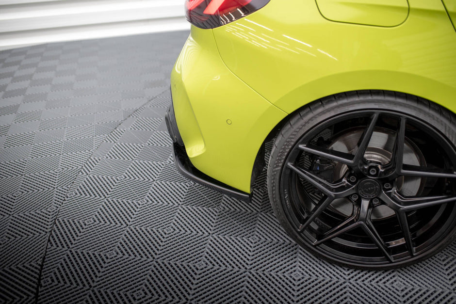 Bakre Sidosplitters V.10 (For Rear Valance V.2) för BMW 1 M-Pack / M135i / 128ti F40