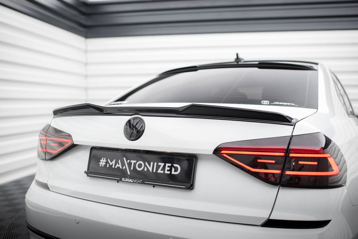 Spoilerläpp 3D för Volkswagen Passat GT B8 Facelift USA