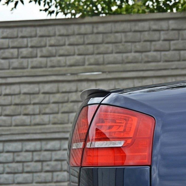 Spoilerläpp för Audi A8 D3