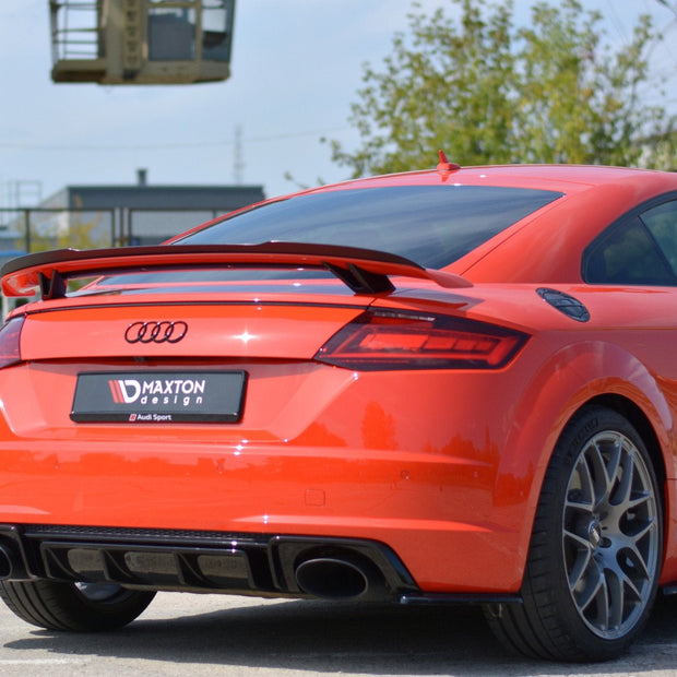 Spoilerläpp för Audi TT RS 8S