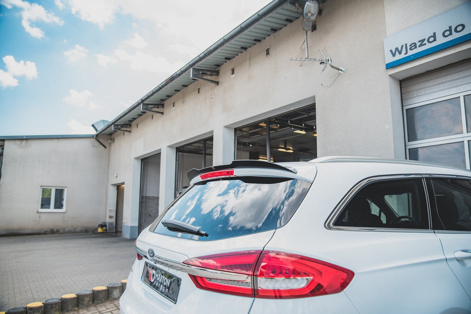 Spoilerläpp för Ford Mondeo Estate Mk5 Facelift