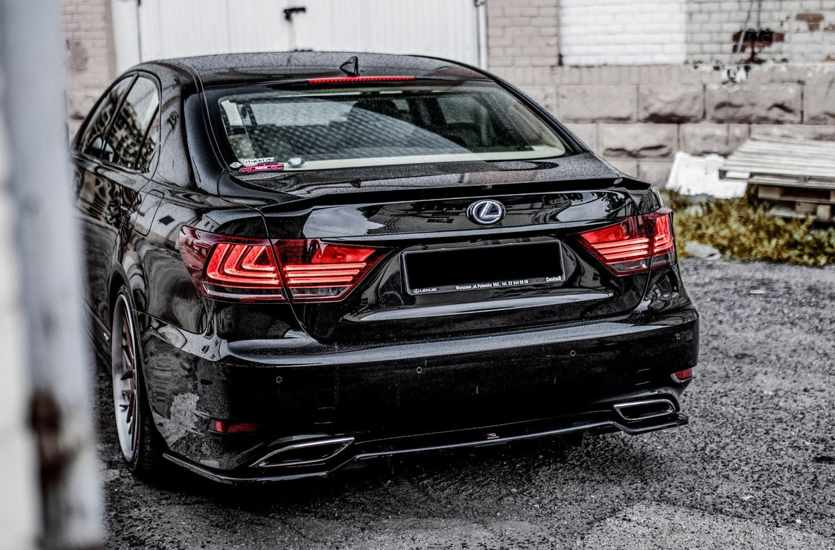 Spoilerläpp för Lexus LS Mk4 Facelift