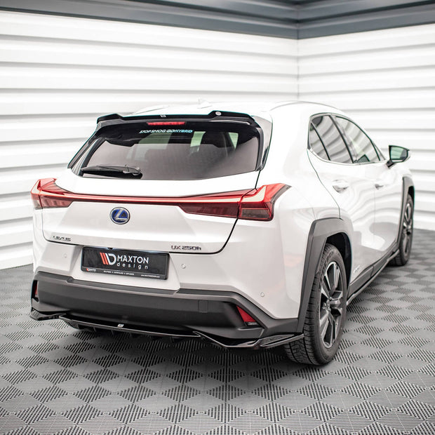 Spoilerläpp för Lexus UX Mk1