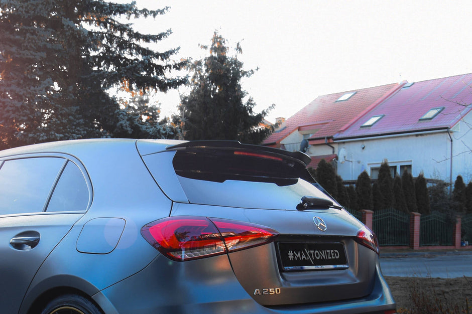 Spoilerläpp för Mercedes-Benz A AMG-Line Hatchback W177