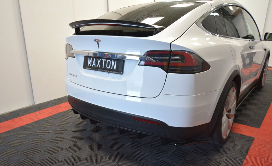 Spoilerläpp V.2 för Tesla Model X