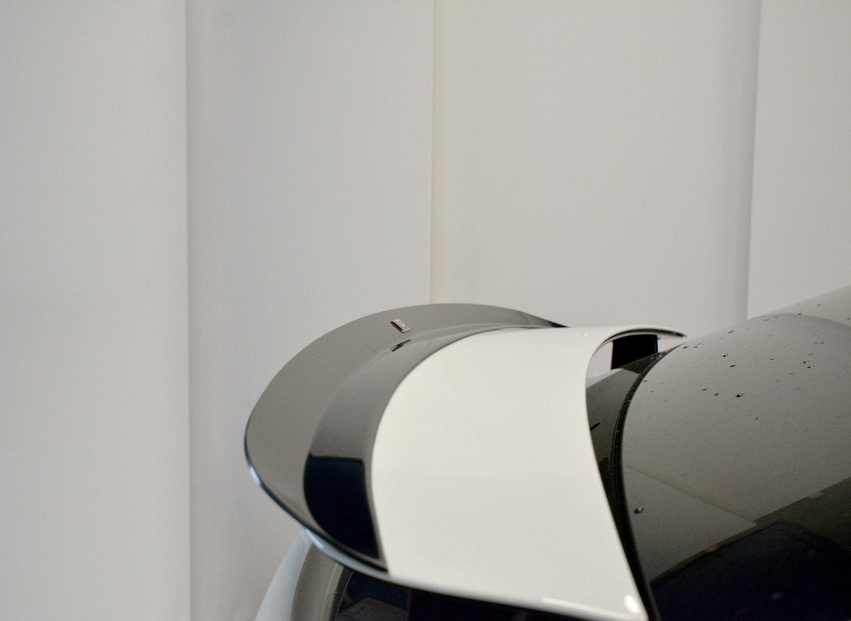 Spoilerläpp V.2 för Tesla Model X