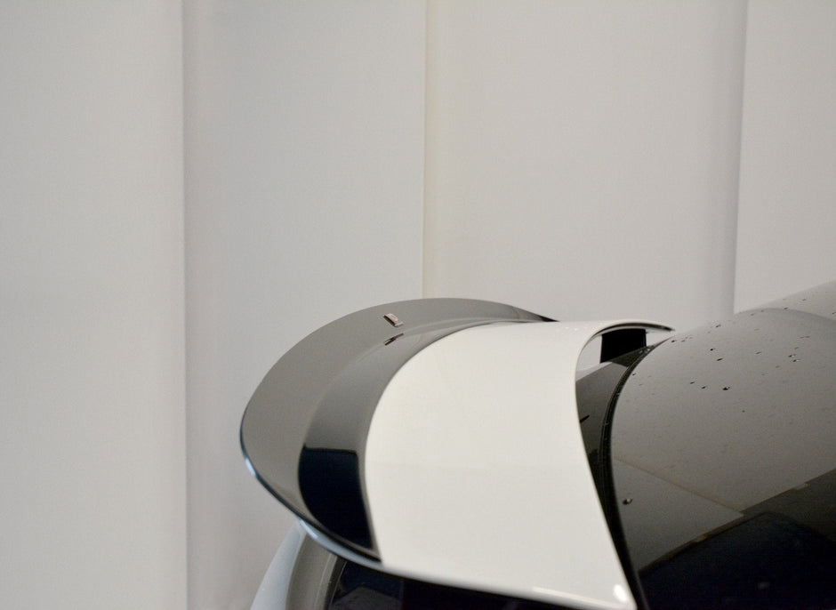 Spoilerläpp V.2 för Tesla Model X