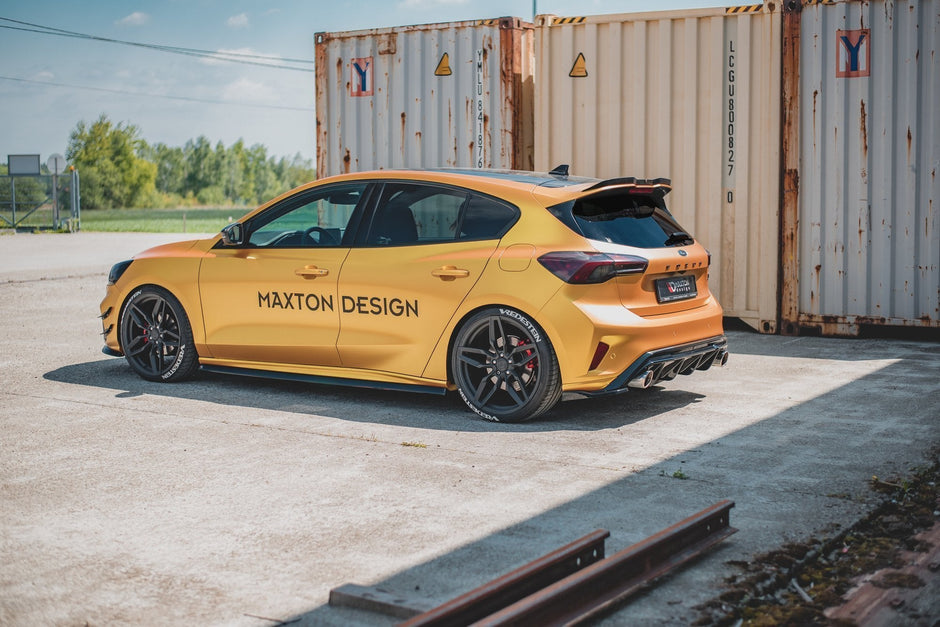 Spoilerläpp V.1 för Ford Focus Hatchback ST Mk4