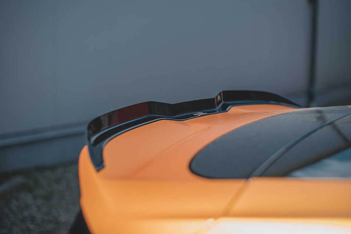 Spoilerläpp V.1 för Ford Focus Hatchback ST Mk4