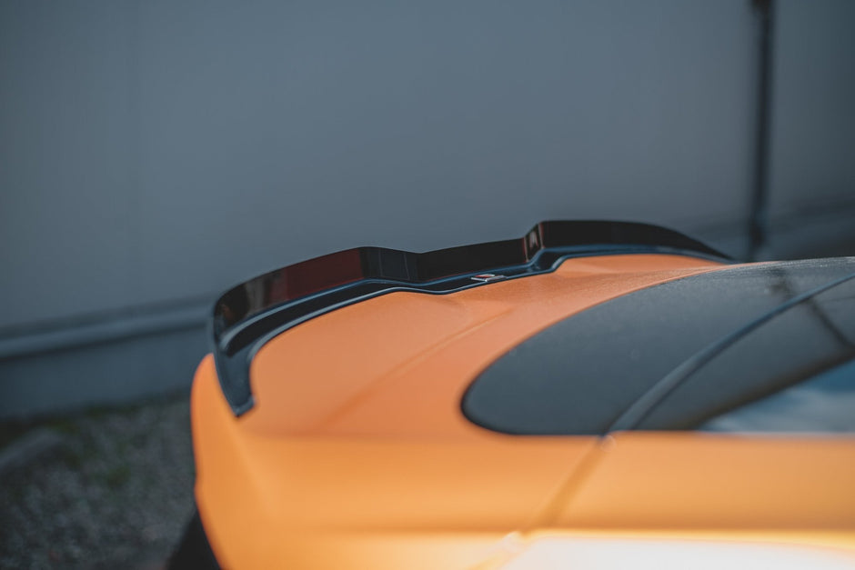 Spoilerläpp V.1 för Ford Focus Hatchback ST Mk4