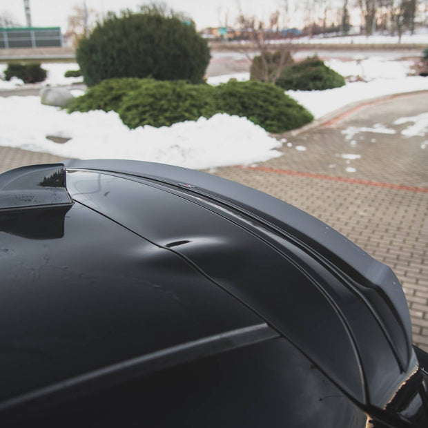 Spoilerläpp V.1 för Toyota Yaris Mk4