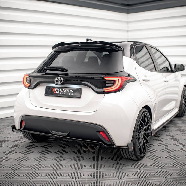 Spoilerläpp V.2 för Toyota Yaris Mk4