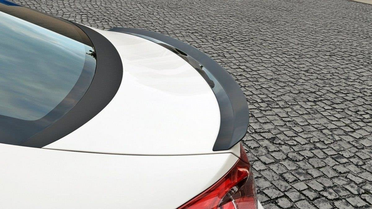 Spoilerläpp för Volkswagen Passat CC R36 RLINE