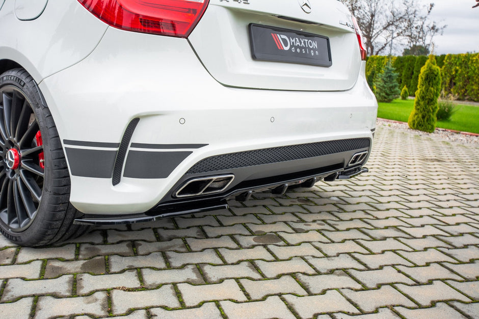 Maxton Design Bakre diffusor Mercedes A45 AMG W176 – bild 2
