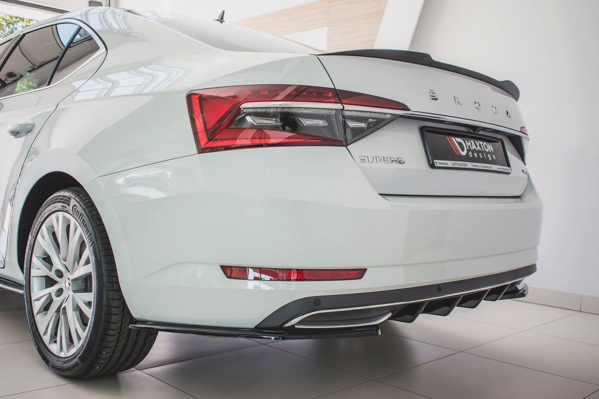 Rear Valance för Skoda Superb Liftback / Combi Mk3 Facelift