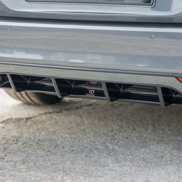 Rear Valance för Volkswagen Passat R-Line B8