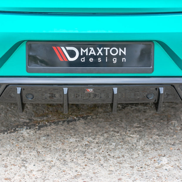 Rear Valance för Volvo V40 R-design
