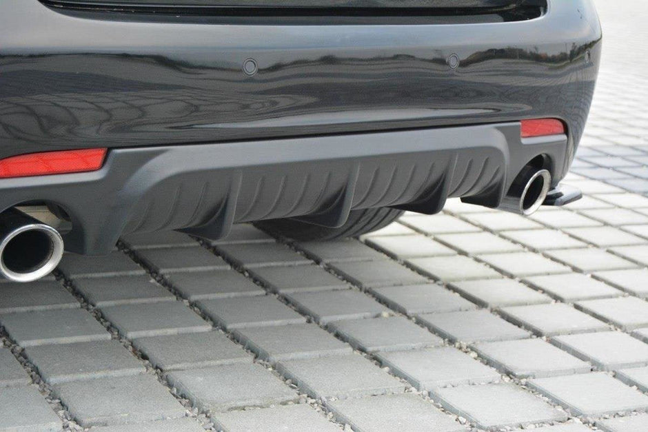 Rear Valance för Saab 9-3 Aero Mk2 Facelift