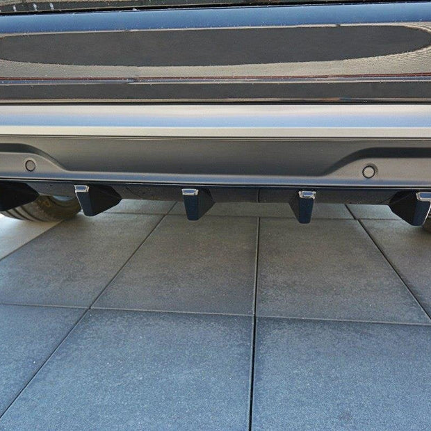 Rear Valance för Volvo V60 Polestar Facelift