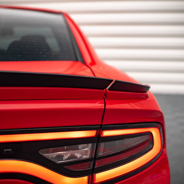 Set Of Spoilerläpps för Dodge Charger RT Mk7 Facelift
