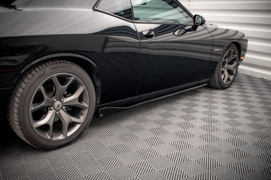 Splitter-kit för Dodge Challenger RT Mk3 Facelift