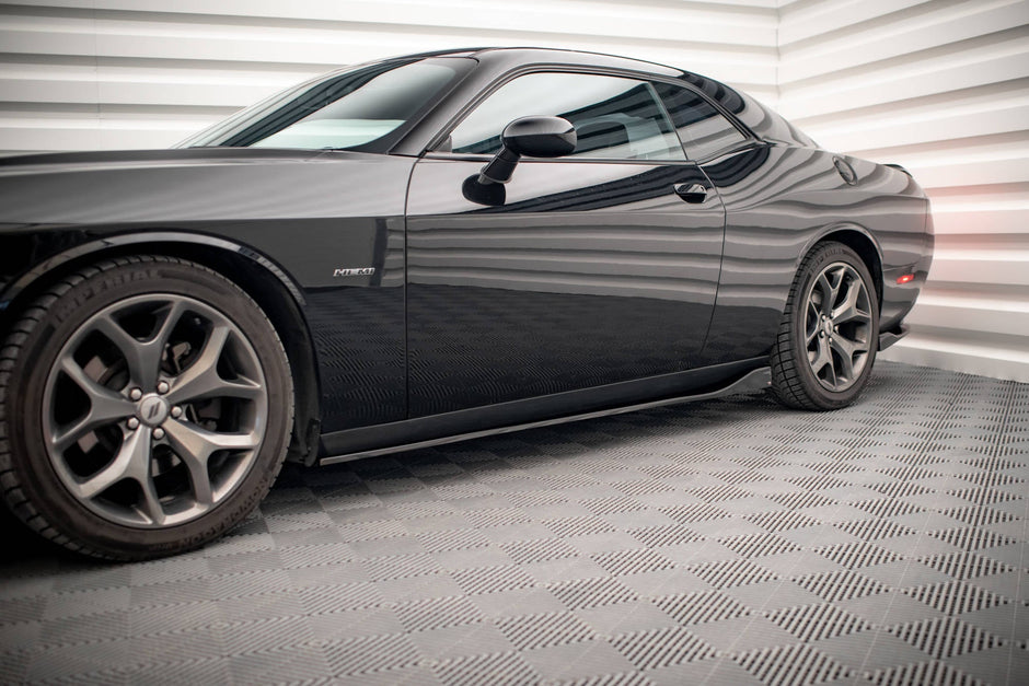 Splitter-kit för Dodge Challenger RT Mk3 Facelift