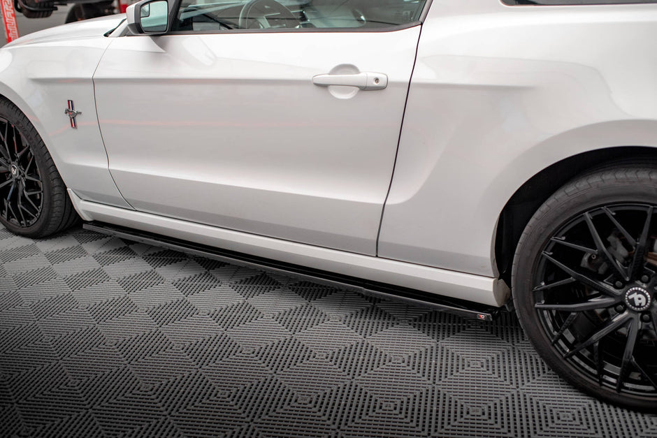 Maxton Design Splitter-kit Ford Mustang Mk5 Facelift – bild 6