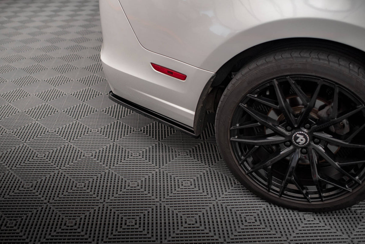Maxton Design Splitter-kit – Ford Mustang Mk5 Facelift