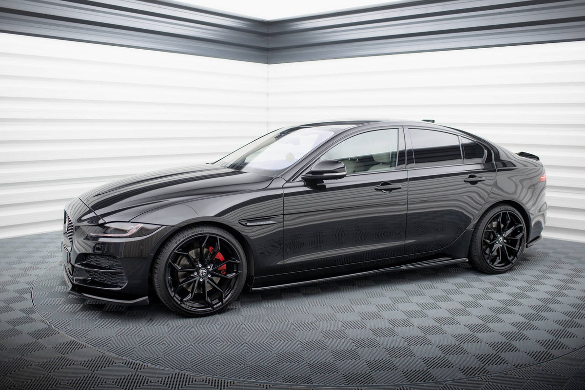 Splitter-kit för Jaguar XE X760 Facelift