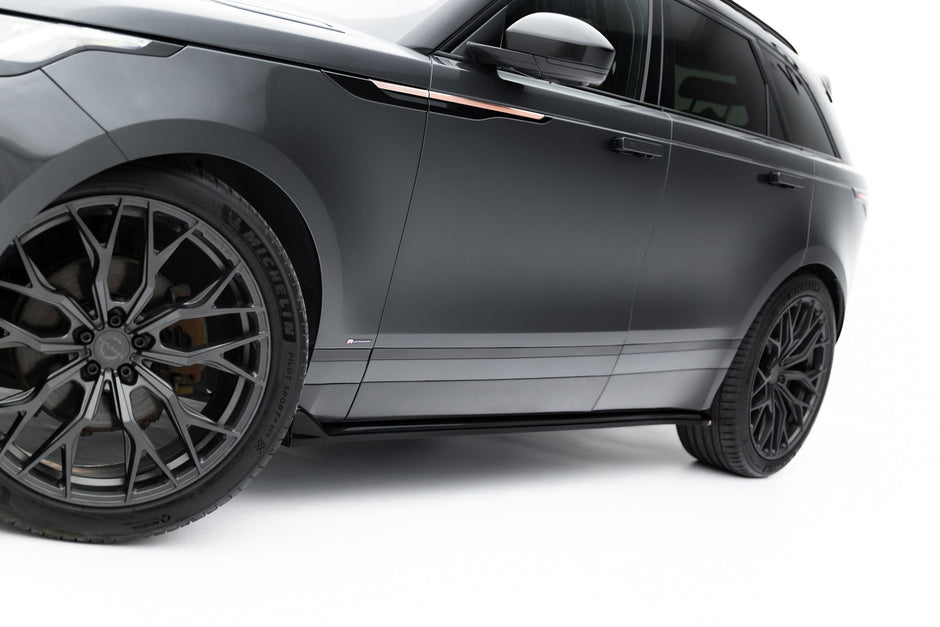 Splitter-kit för Land Rover Range Rover Velar R-Dynamic Mk1 (The kit is not compatible with a towbar)