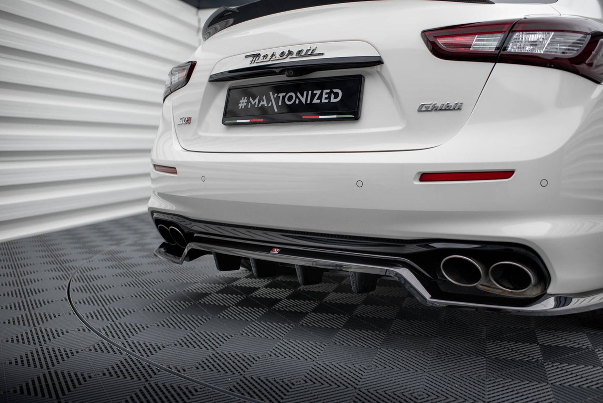 Splitter-kit för Maserati Ghibli Mk3 Facelift
