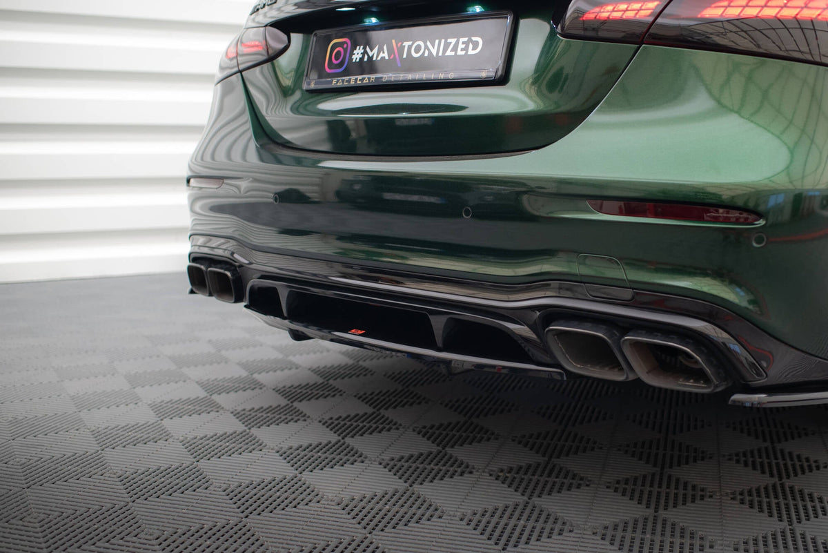 Splitter-kit för Mercedes-AMG E63 W213 Facelift
