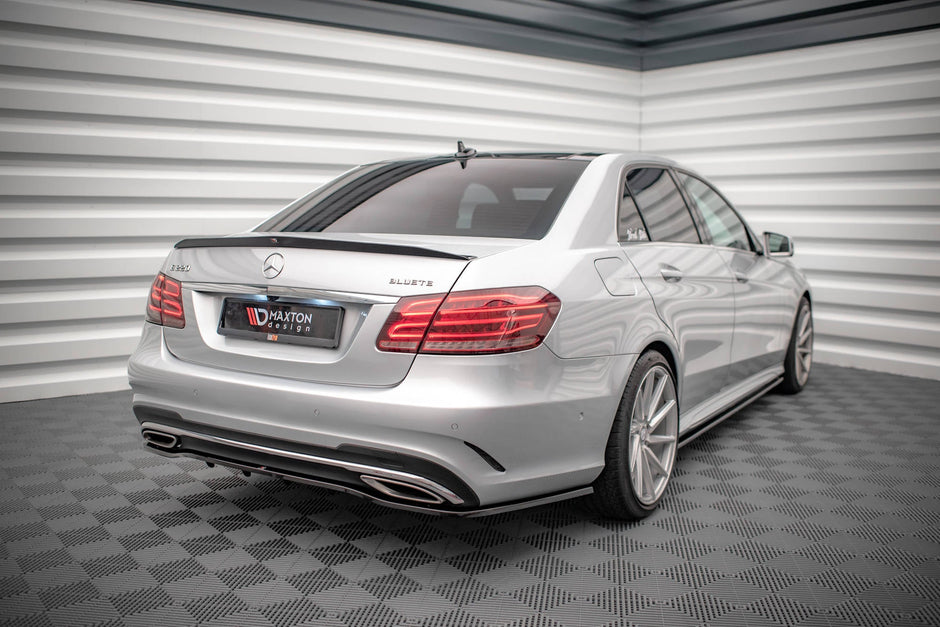 Splitter-kit för Mercedes-Benz E AMG-Line Sedan W212 Facelift