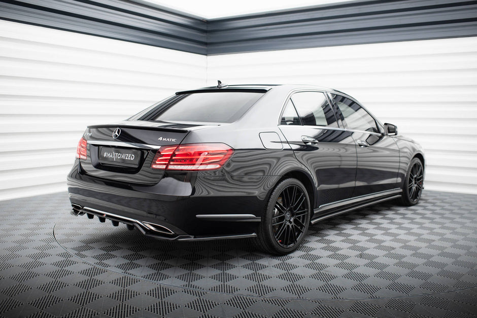 Splitter-kit för Mercedes-Benz E Sedan W212 Facelift