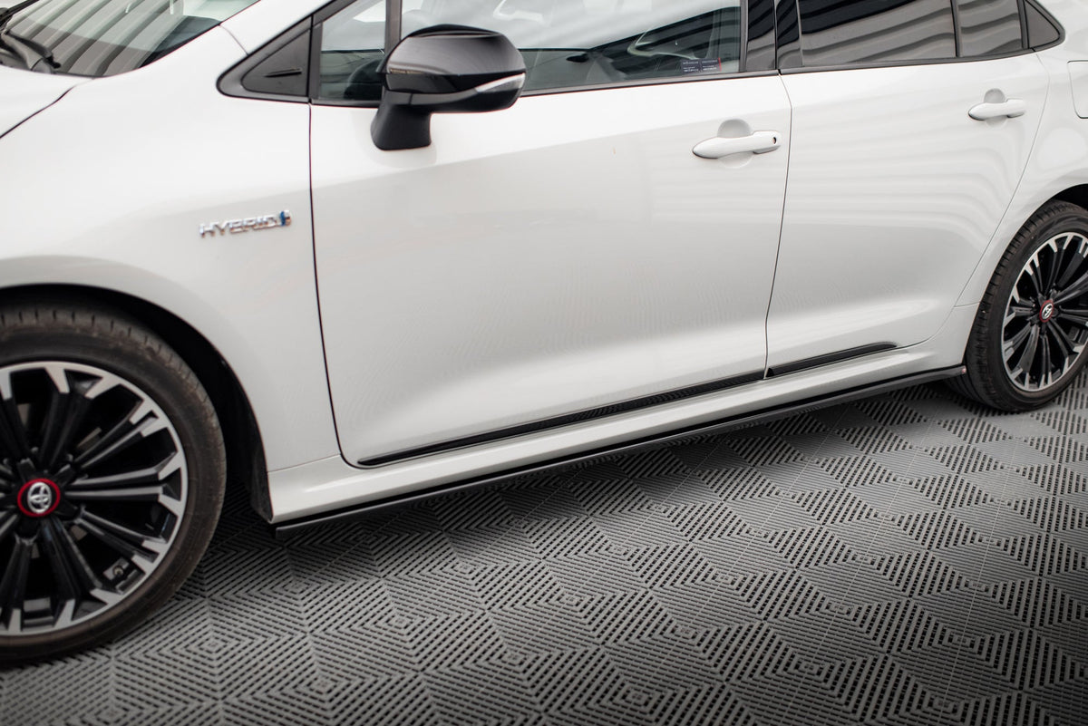 Splitter-kit för Toyota Corolla Mk12 Sedan