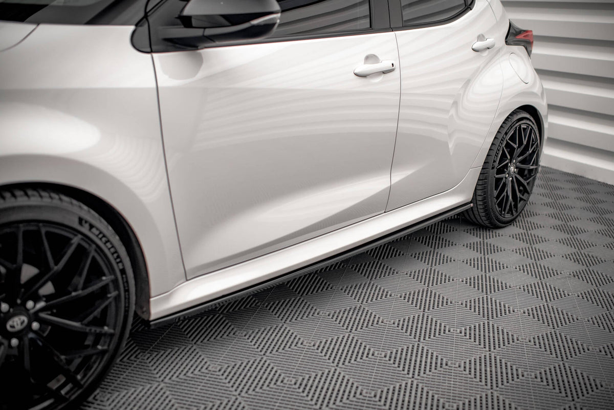 Splitter-kit för Toyota Yaris GR Sport Mk4