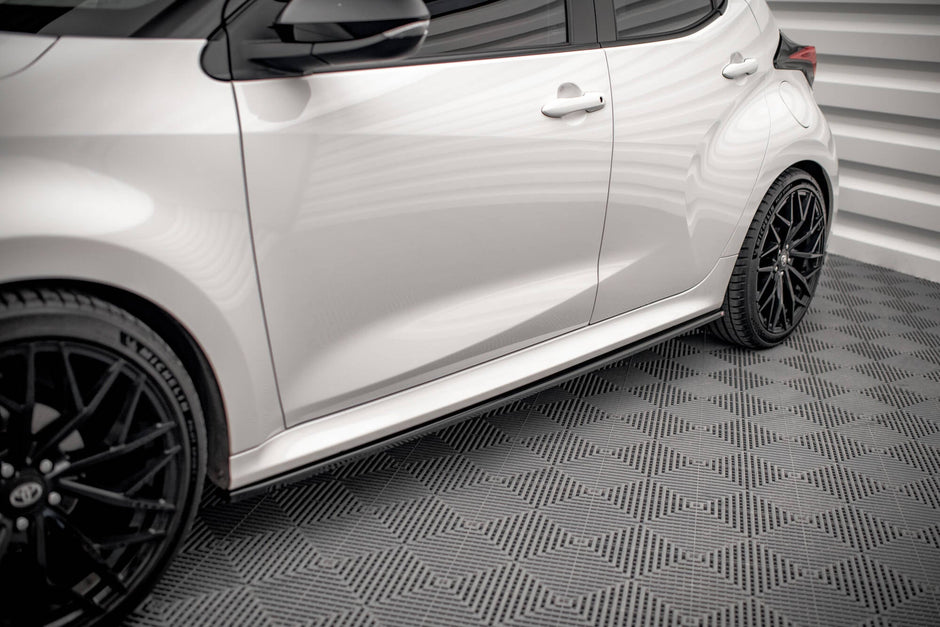 Splitter-kit för Toyota Yaris GR Sport Mk4