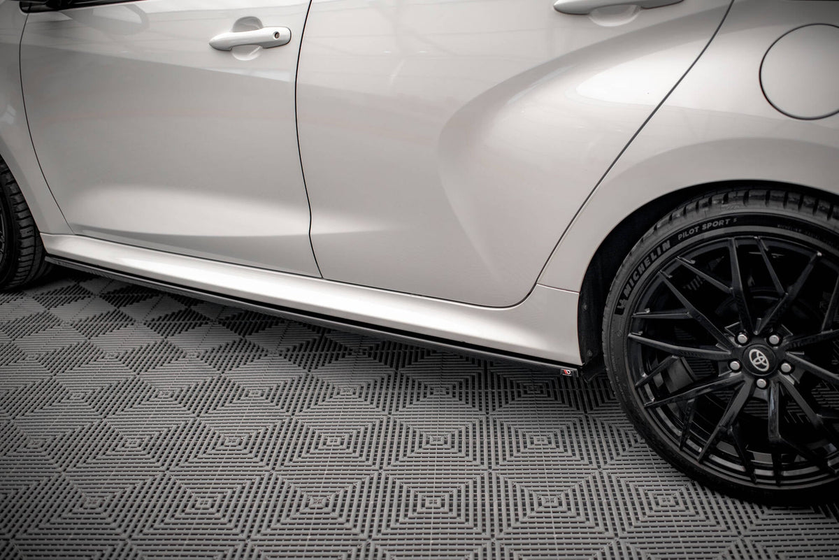 Splitter-kit för Toyota Yaris GR Sport Mk4
