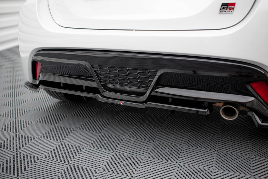 Splitter-kit för Toyota Yaris GR Sport Mk4
