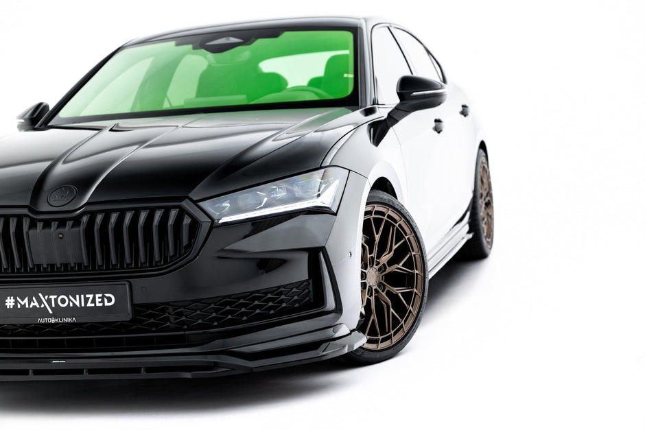 Splitter-kit V.2 för Skoda Superb Sportline Mk4