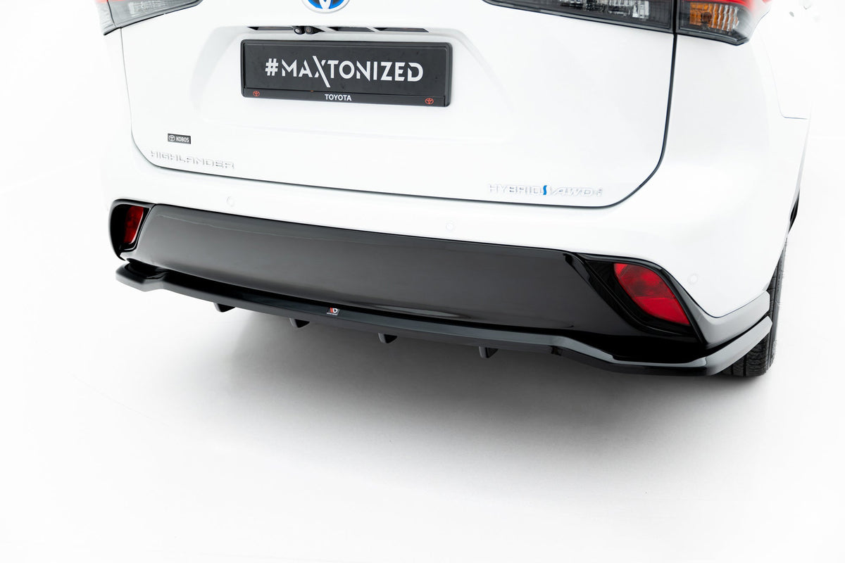 Splitter-kit V.2 för Toyota Highlander Mk4