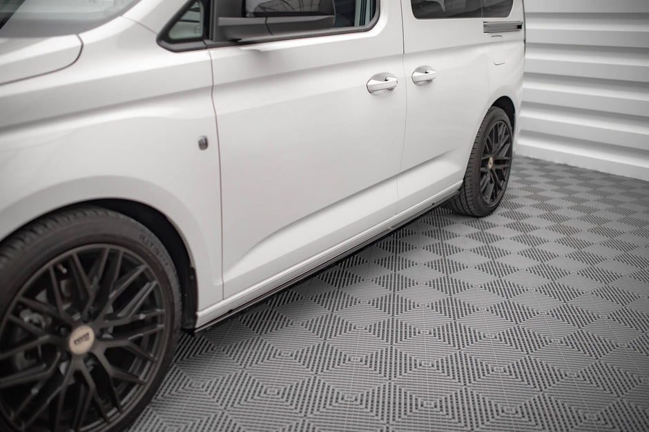 Splitter-kit för Volkswagen Caddy Mk5