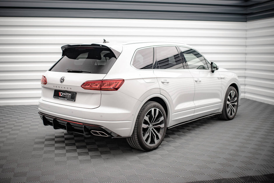 Splitter-kit för Volkswagen Touareg R-Line Mk3