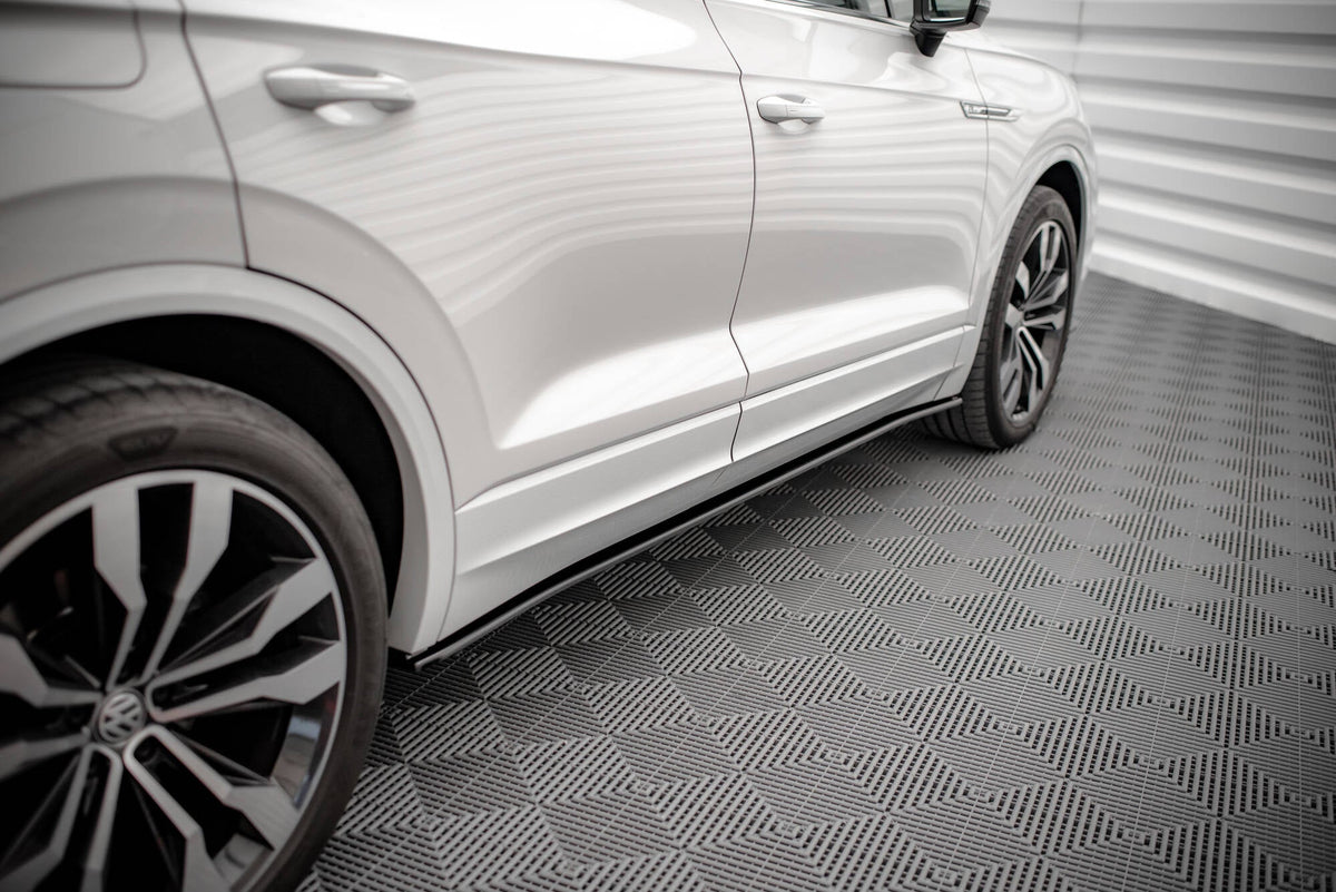 Splitter-kit för Volkswagen Touareg R-Line Mk3