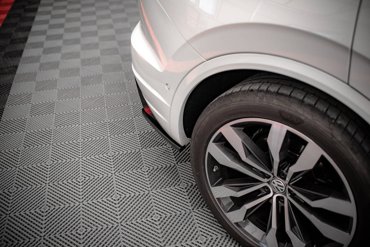 Splitter-kit för Volkswagen Touareg R-Line Mk3