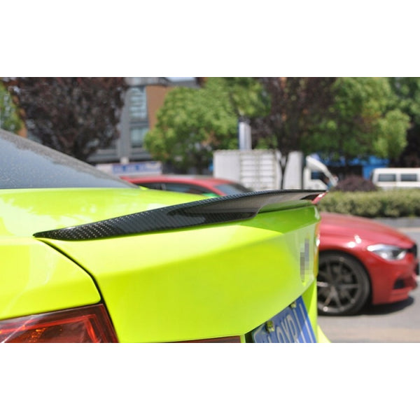 Bakluckespoiler M Performance i carbon för BMW 5-serie F10 Sedan & M5 – bild 7