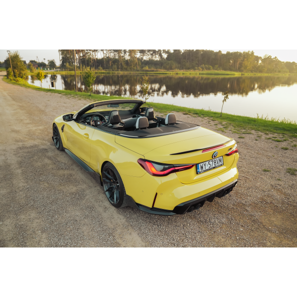 Diffusorbreddningar bak i pre-preg carbon för BMW M4 G82/G83