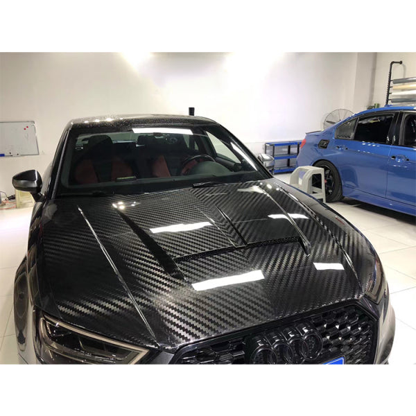 TAKD motorhuv i Dry Carbon för Audi RS3 8V